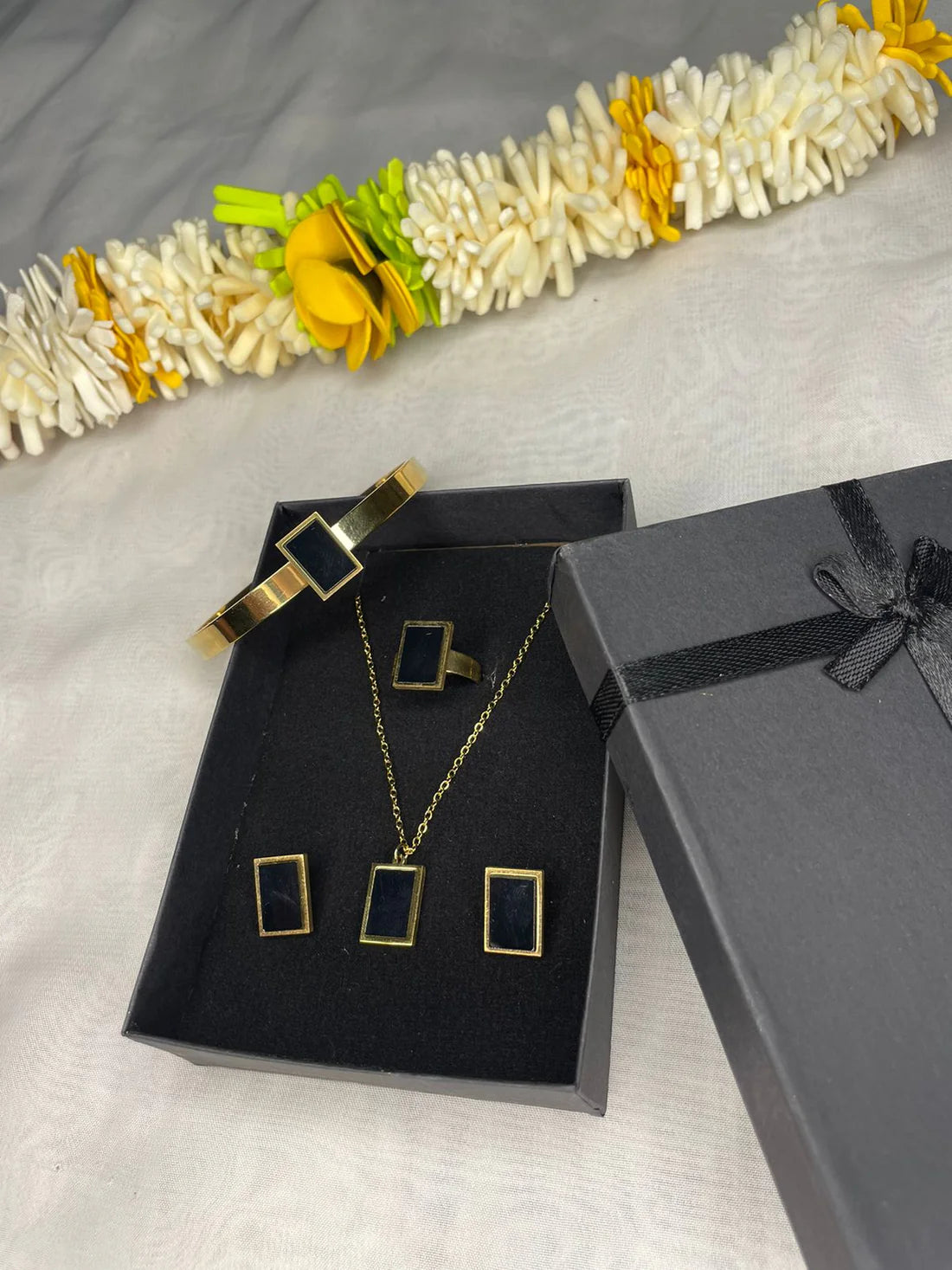 Sleek & Modern Black Rectangular Jewelry Combo Set